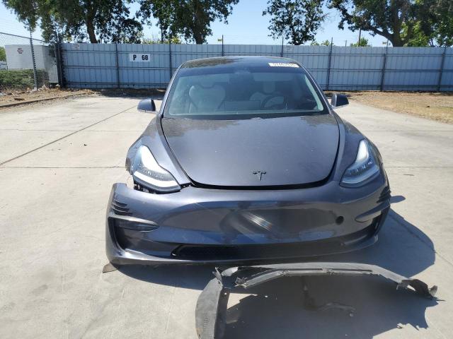  TESLA MODEL 3 2019 Сірий