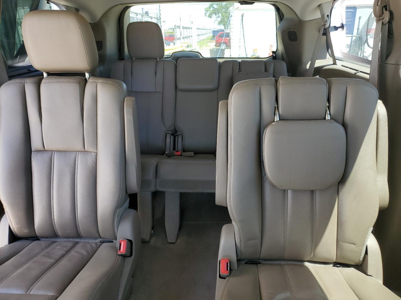 2012 Chrysler Town & Country Touring L VIN: 2C4RC1CG3CR233572 Lot: 57456495