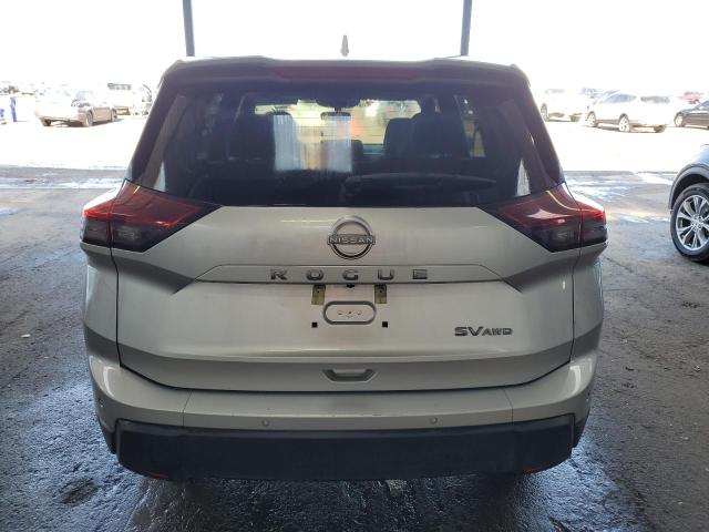  NISSAN ROGUE 2024 Srebrny