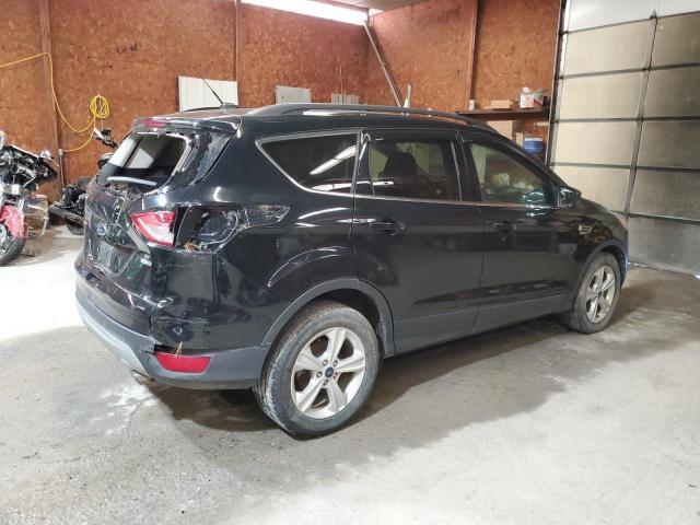 FORD ESCAPE 2016 Czarny