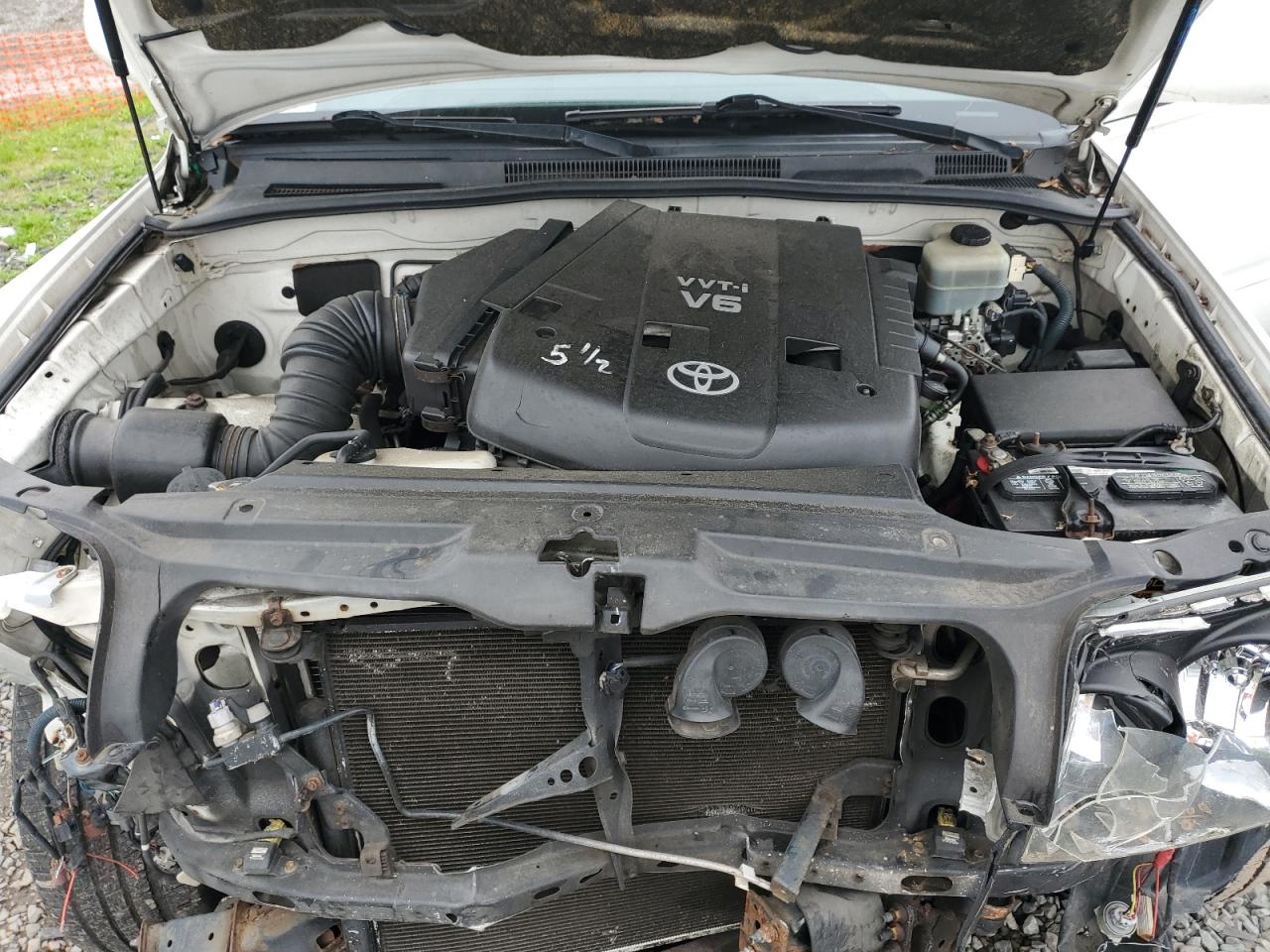 2005 Toyota 4Runner Sr5 VIN: JTEBU14RX50071270 Lot: 57030285