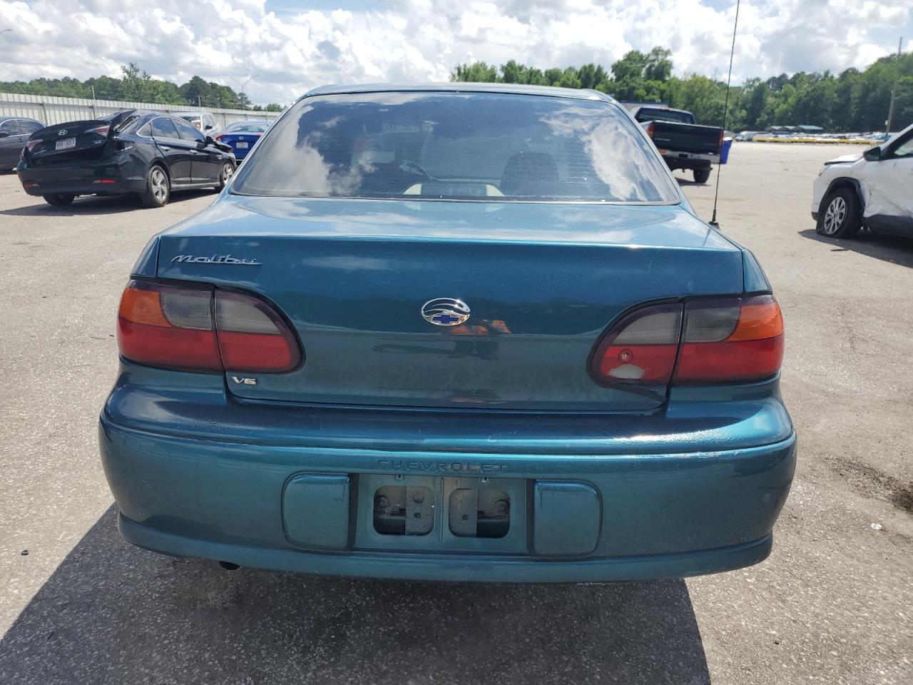 2002 Chevrolet Malibu VIN: 1G1ND52J62M569033 Lot: 55760205