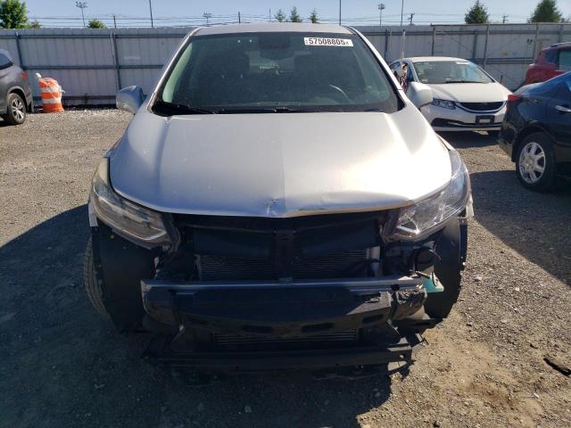  CHEVROLET TRAX 2018 Серебристый