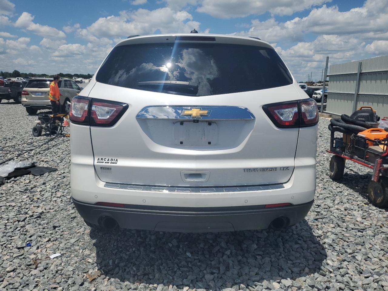 2016 Chevrolet Traverse Ltz VIN: 1GNKVJKD1GJ335666 Lot: 56189325