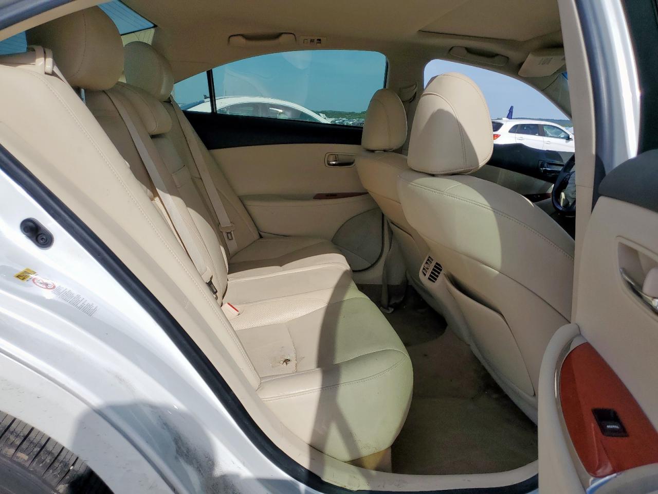 2011 Lexus Es 350 VIN: JTHBK1EG1B2424341 Lot: 56909905