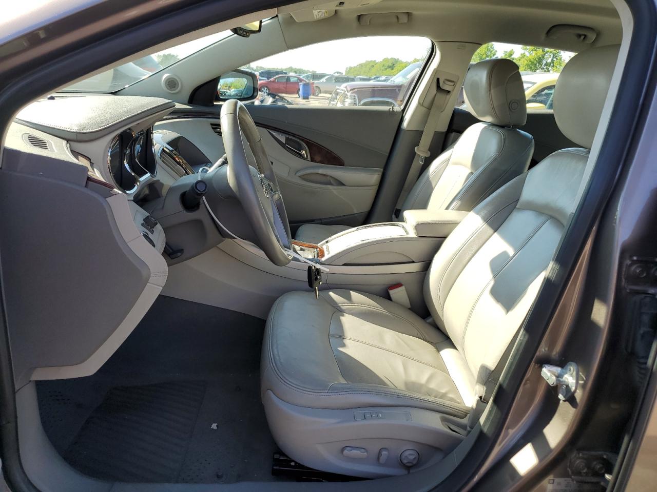 2010 Buick Lacrosse Cxl VIN: 1G4GC5EG5AF255925 Lot: 57028635