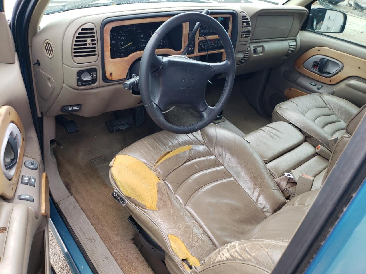1997 Chevrolet Gmt-400 K1500 VIN: 2GBEK19R8V1148419 Lot: 56361895