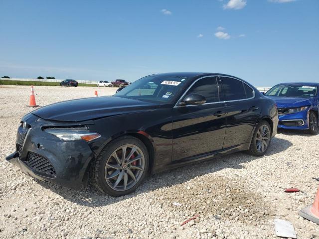 2017 Alfa Romeo Giulia Q4