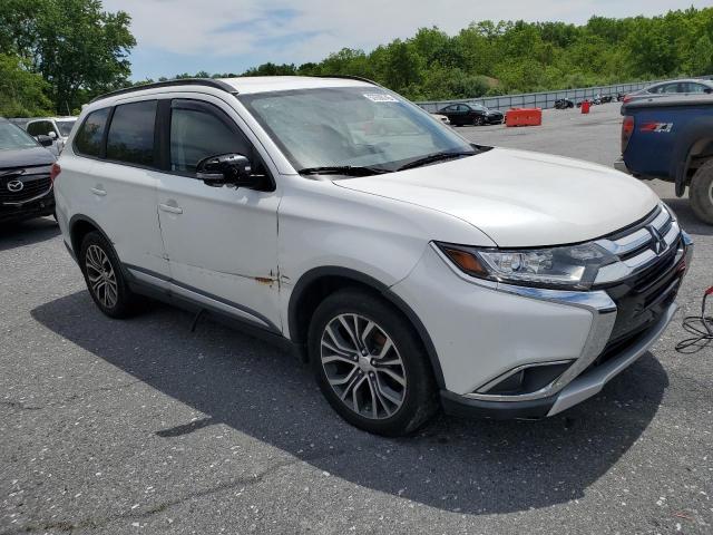 Parquets MITSUBISHI OUTLANDER 2016 Biały