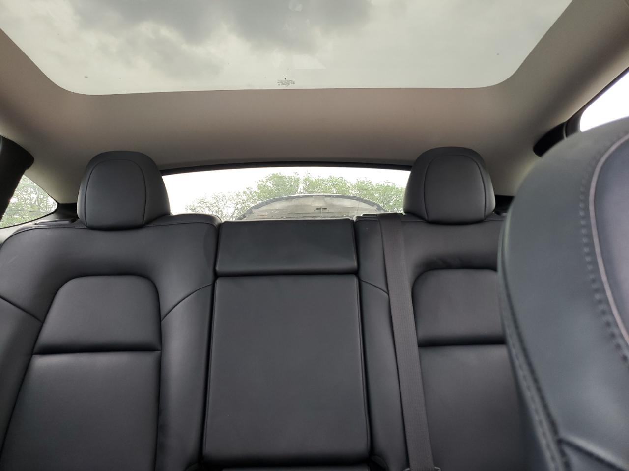 2021 Tesla Model Y VIN: 5YJYGAEE3MF188366 Lot: 57140205