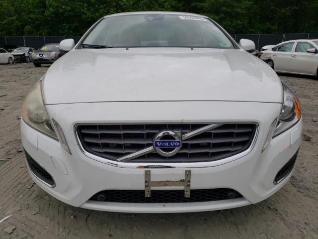  VOLVO S60 2012 Белы