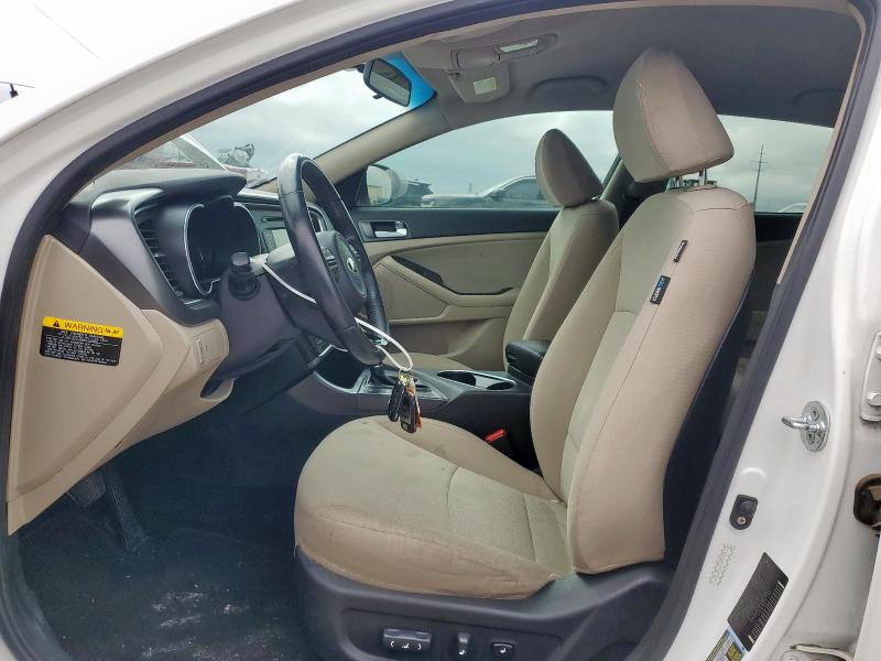 Sedans KIA OPTIMA 2015 Biały