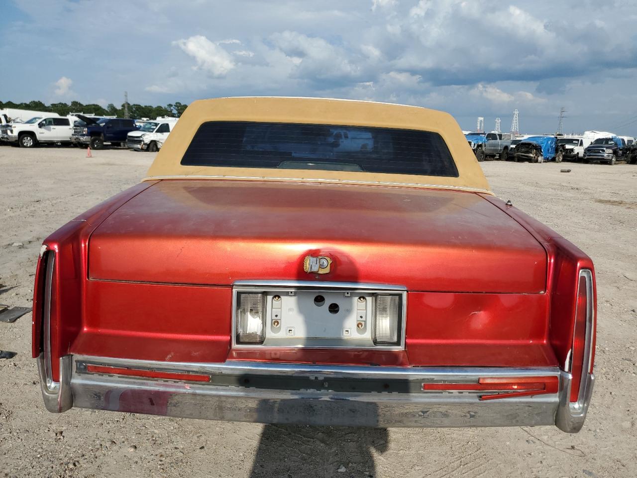 1991 Cadillac Deville VIN: 1G6CD53B2M4335645 Lot: 53390805