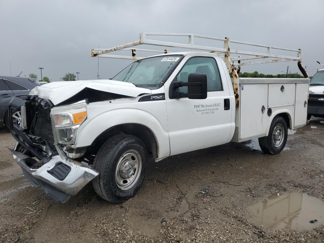 2015 Ford F250 Super Duty zu verkaufen in Indianapolis, IN - Front End