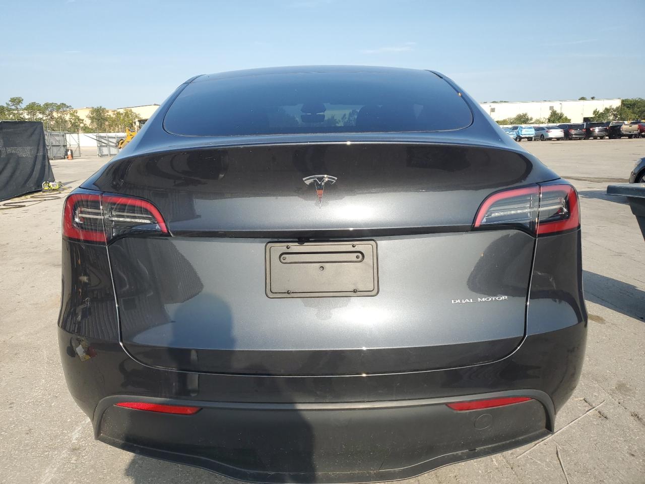 2024 Tesla Model Y VIN: 7SAYGAEEXRF033744 Lot: 58848275