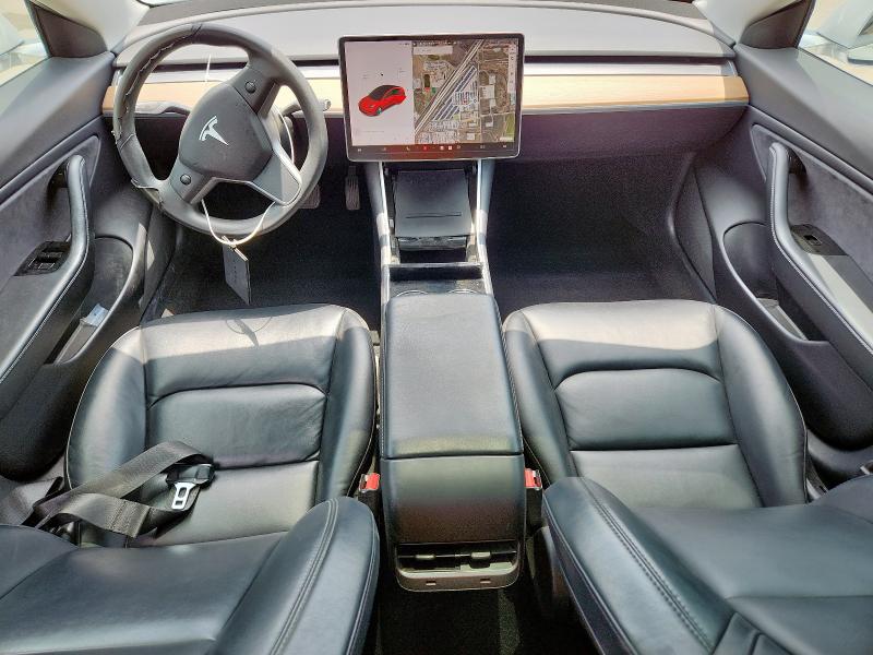  TESLA MODEL 3 2020 Biały