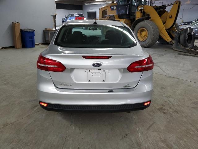  FORD FOCUS 2018 Srebrny