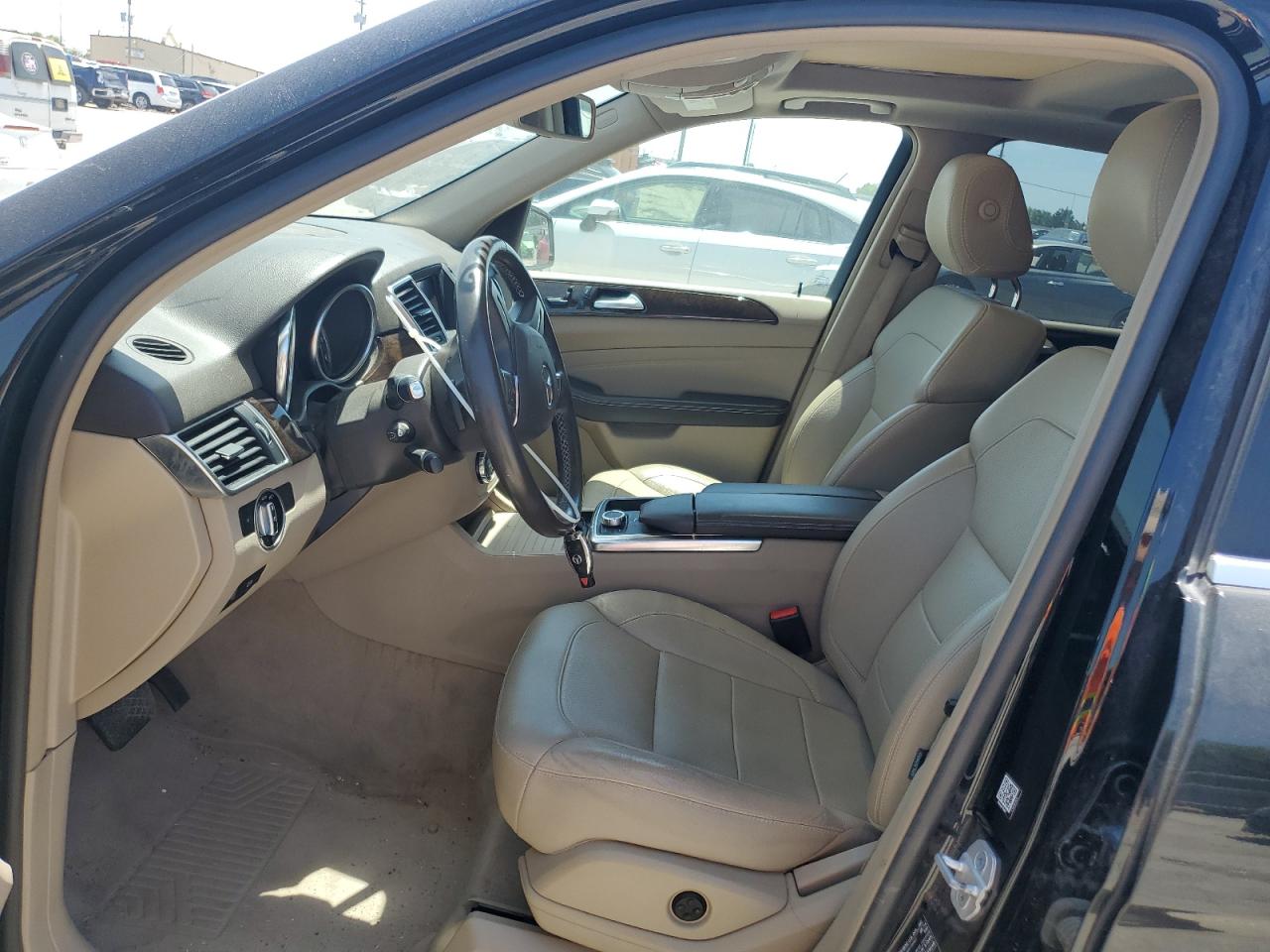2014 Mercedes-Benz Ml 350 4Matic VIN: 4JGDA5HB4EA374318 Lot: 57130685