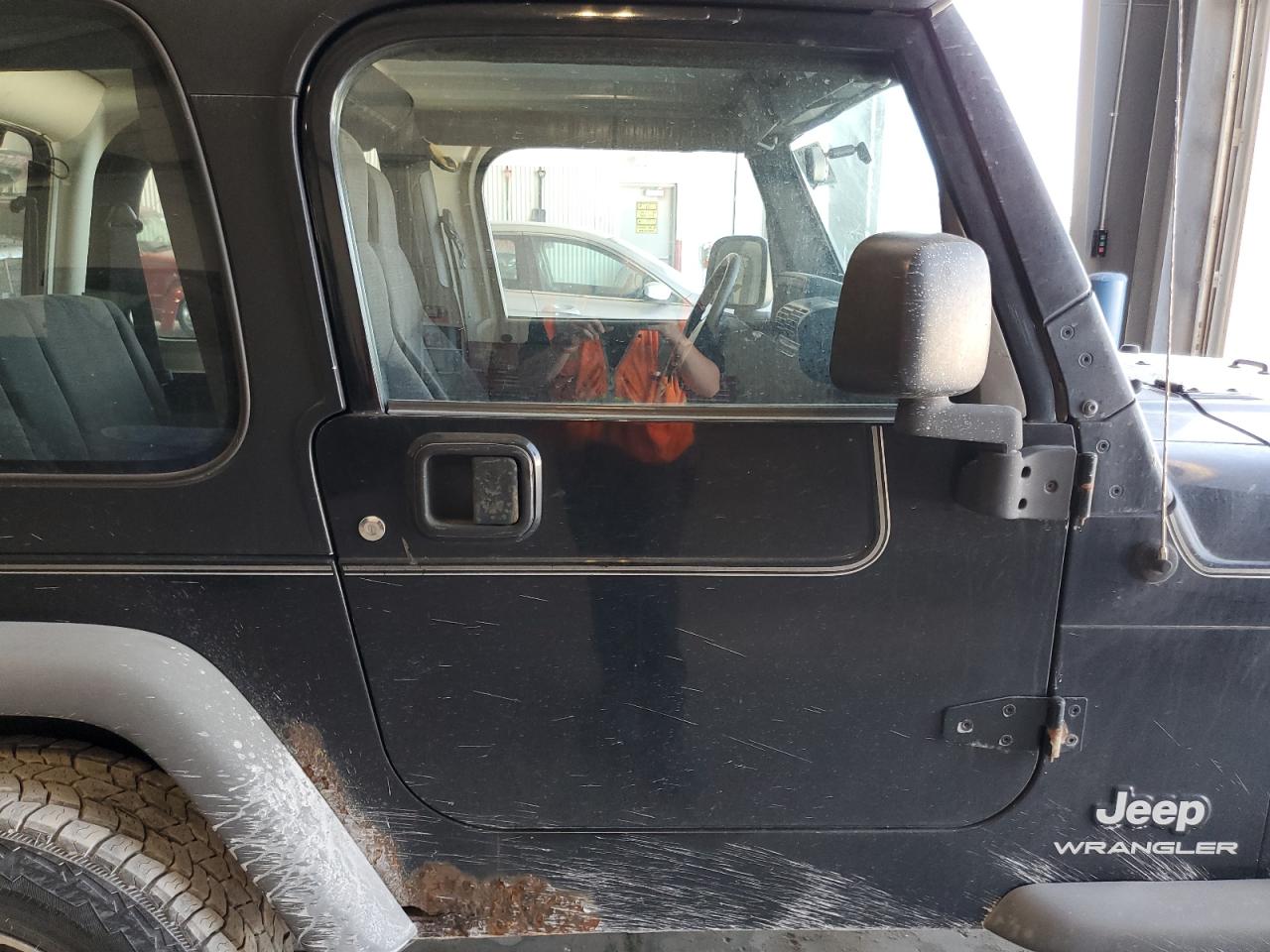 2004 Jeep Wrangler X VIN: 1J4FA39S14P721948 Lot: 55998195
