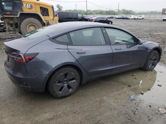  TESLA MODEL 3 2023 Серый