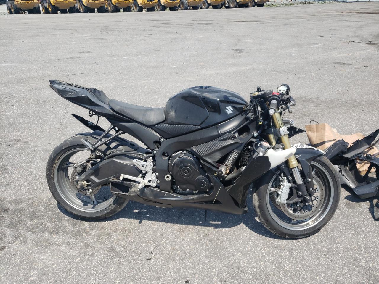 Dunn, NC에서 판매 중인 2011 Suzuki Gsx750 - All Over
