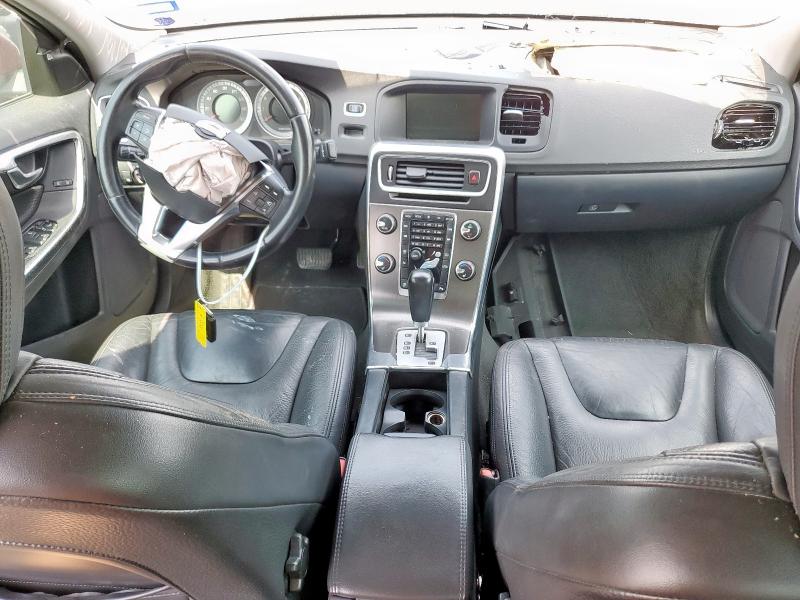 Sedans VOLVO S60 2012 Bordowy