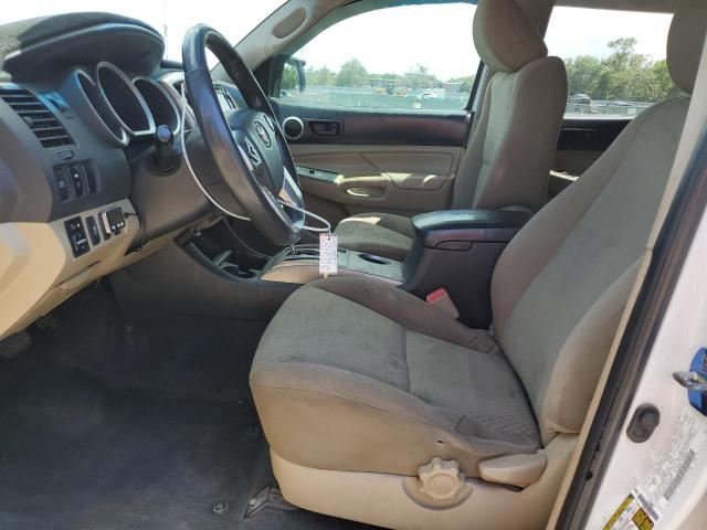 Pickups TOYOTA TACOMA 2015 White
