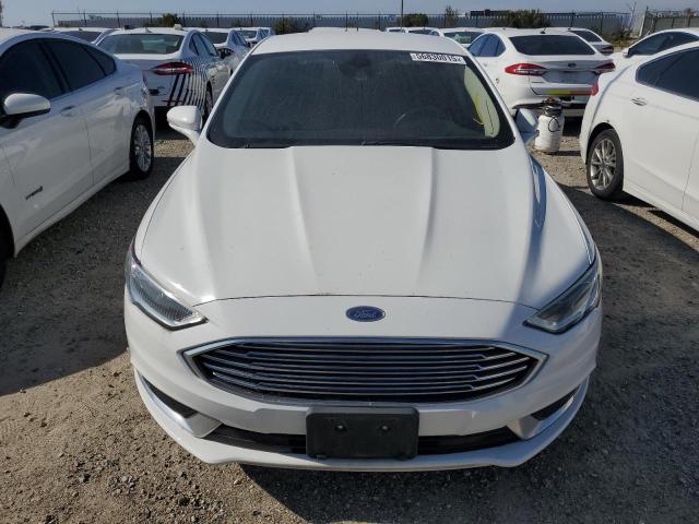  FORD FUSION 2018 Білий