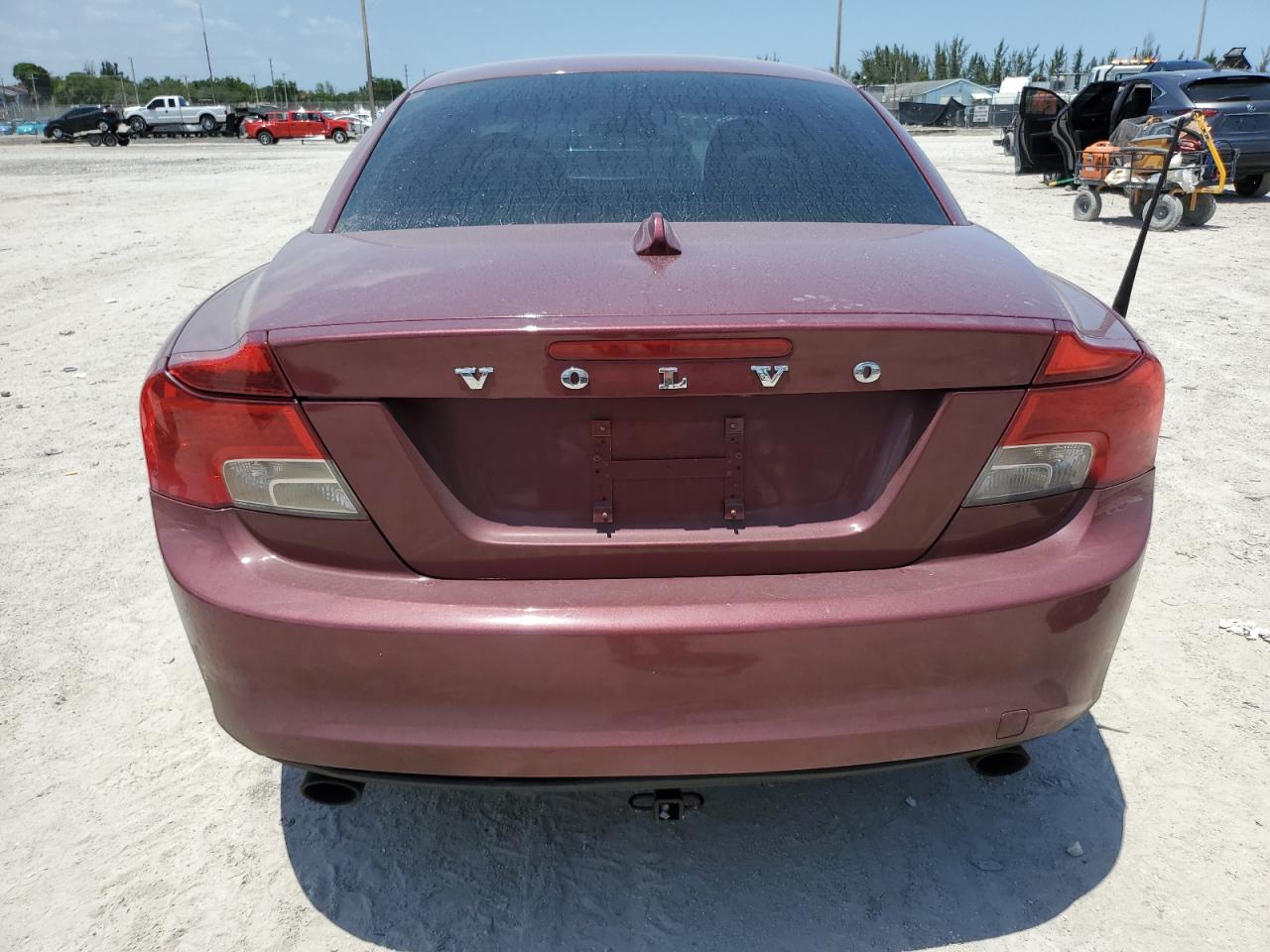 2011 Volvo C70 T5 VIN: YV1672MC9BJ117167 Lot: 56952505