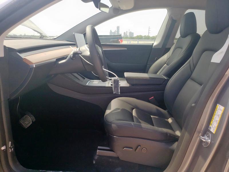  TESLA MODEL Y 2024 Серый