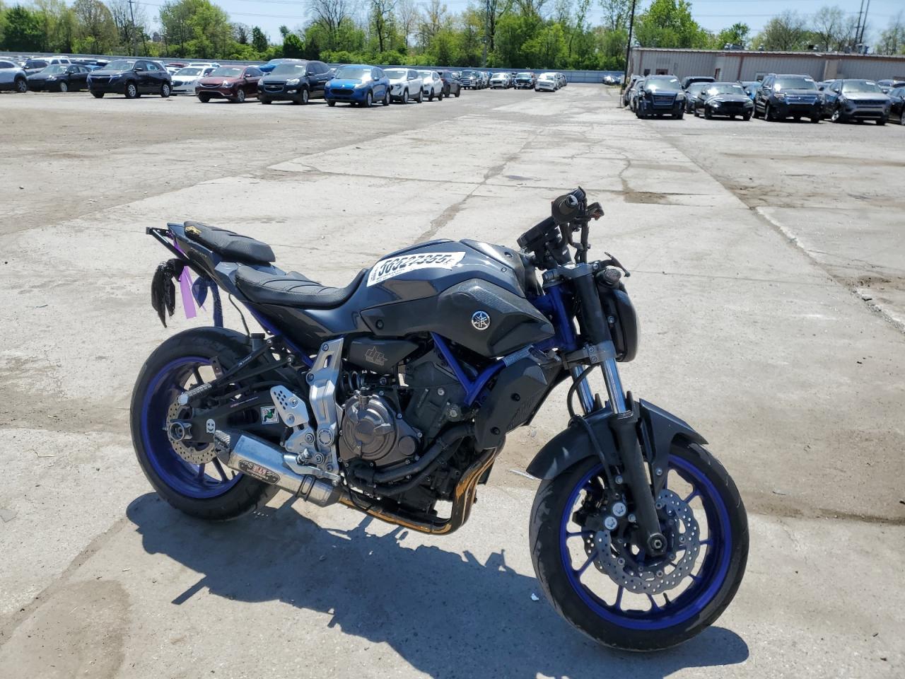 2015 Yamaha Fz07 for Sale in Fort Wayne, IN - All Over