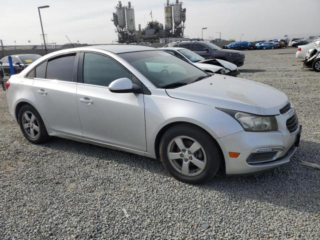 Седани CHEVROLET CRUZE 2015 Сріблястий