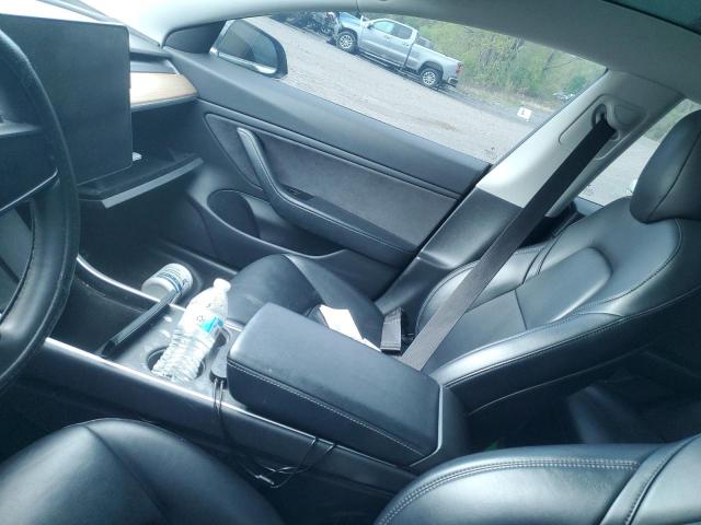  TESLA MODEL 3 2019 Чорний