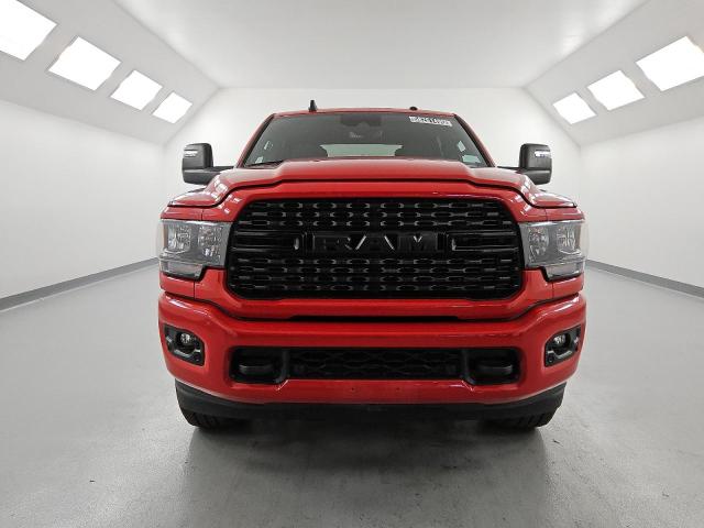  RAM 2500 2024 Червоний