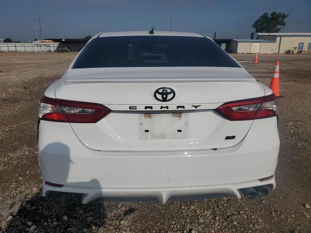  TOYOTA CAMRY 2020 Biały