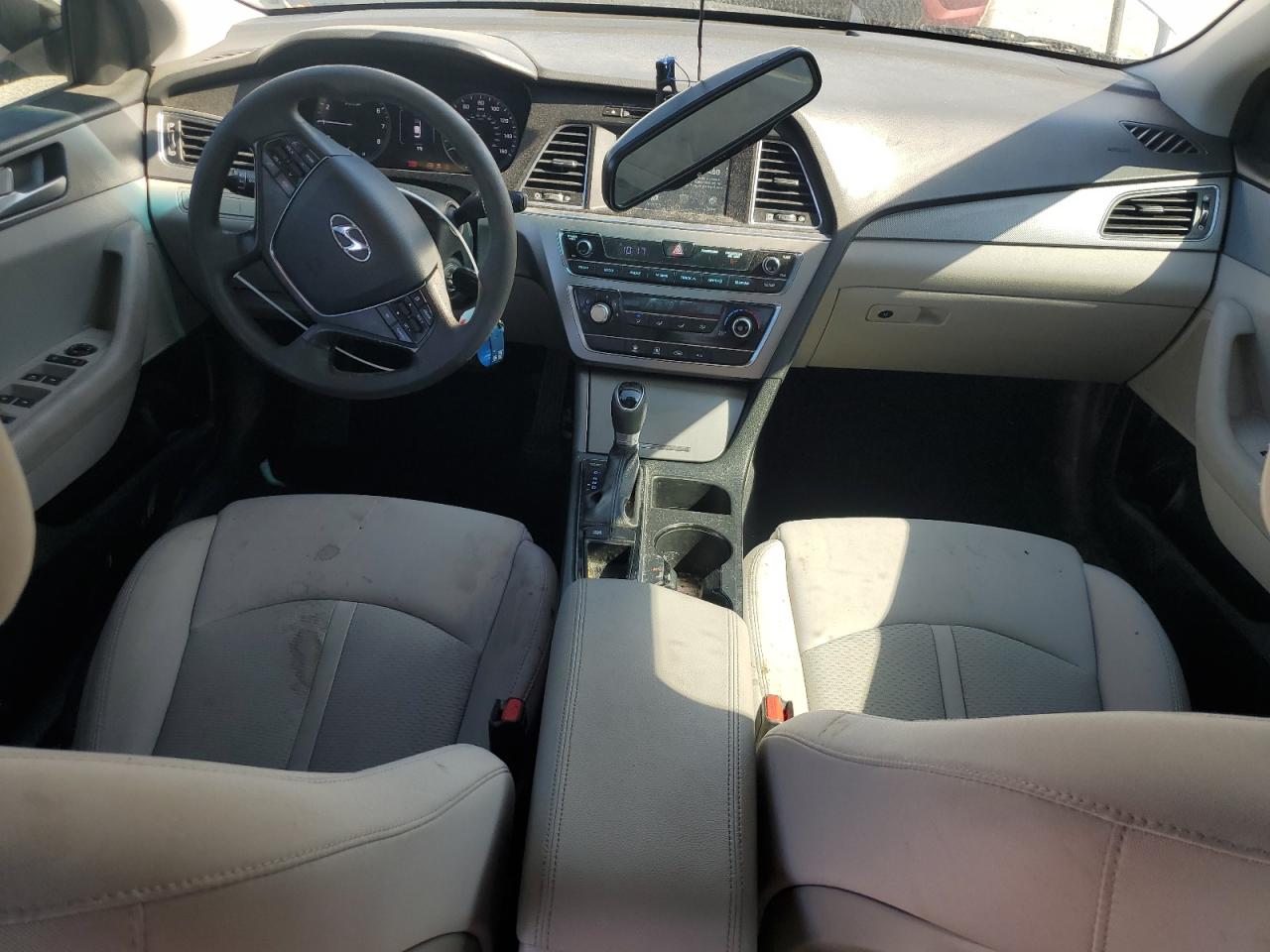 2017 Hyundai Sonata Se VIN: 5NPE24AF7HH570604 Lot: 58136655