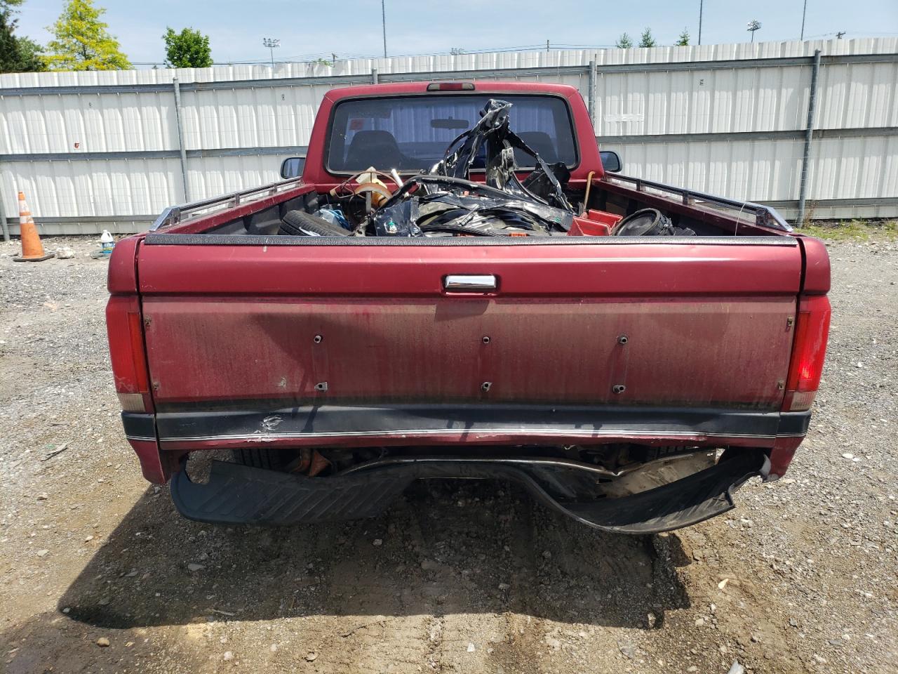 1995 Ford F150 VIN: 1FTEF15N7SNB13223 Lot: 56002595