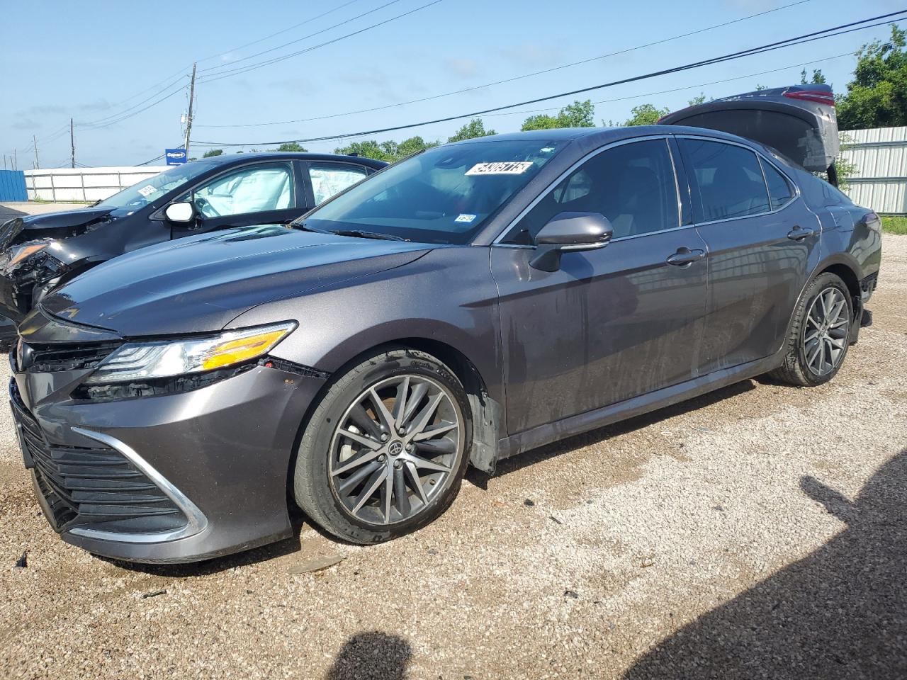 TOYOTA CAMRY – zdjęcie z aukcji, lot #54305715