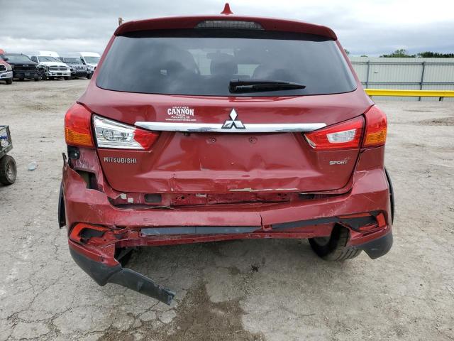  MITSUBISHI OUTLANDER 2018 Красный