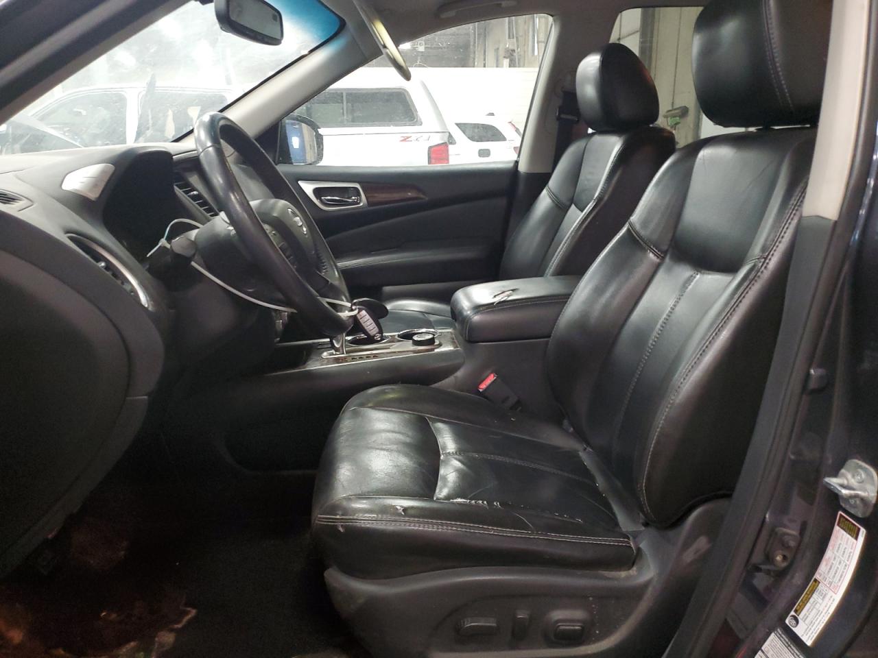 2014 Nissan Pathfinder S VIN: 5N1AR2MM8EC687054 Lot: 57343125