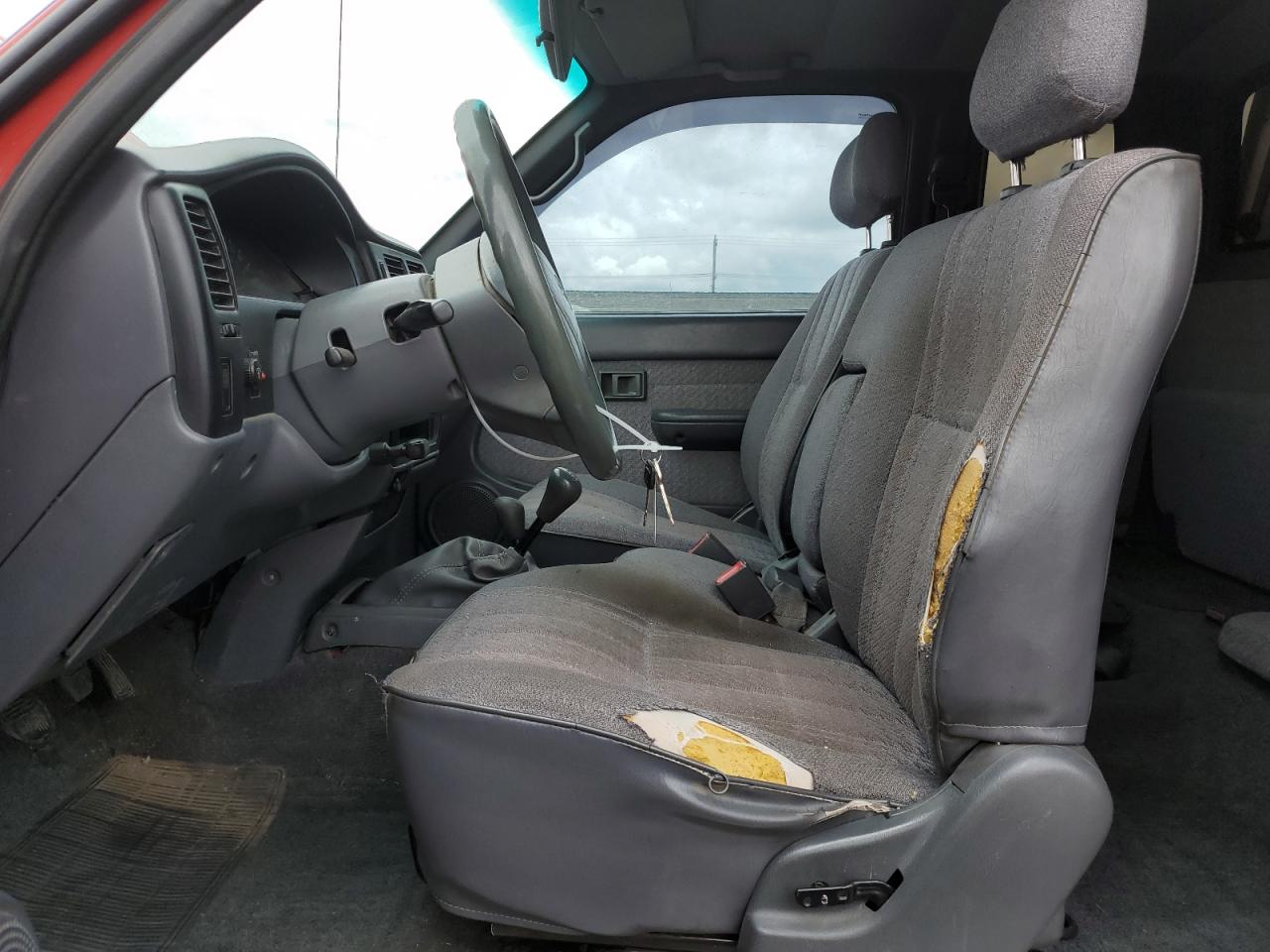 1996 Toyota Tacoma Xtracab VIN: 4TAWM72N6TZ215653 Lot: 56918585