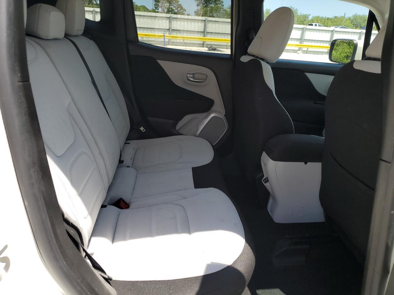 2018 Jeep Renegade Latitude VIN: ZACCJABB9JPH47445 Lot: 57242865