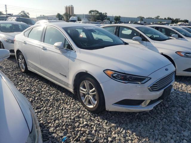  FORD FUSION 2018 Белый