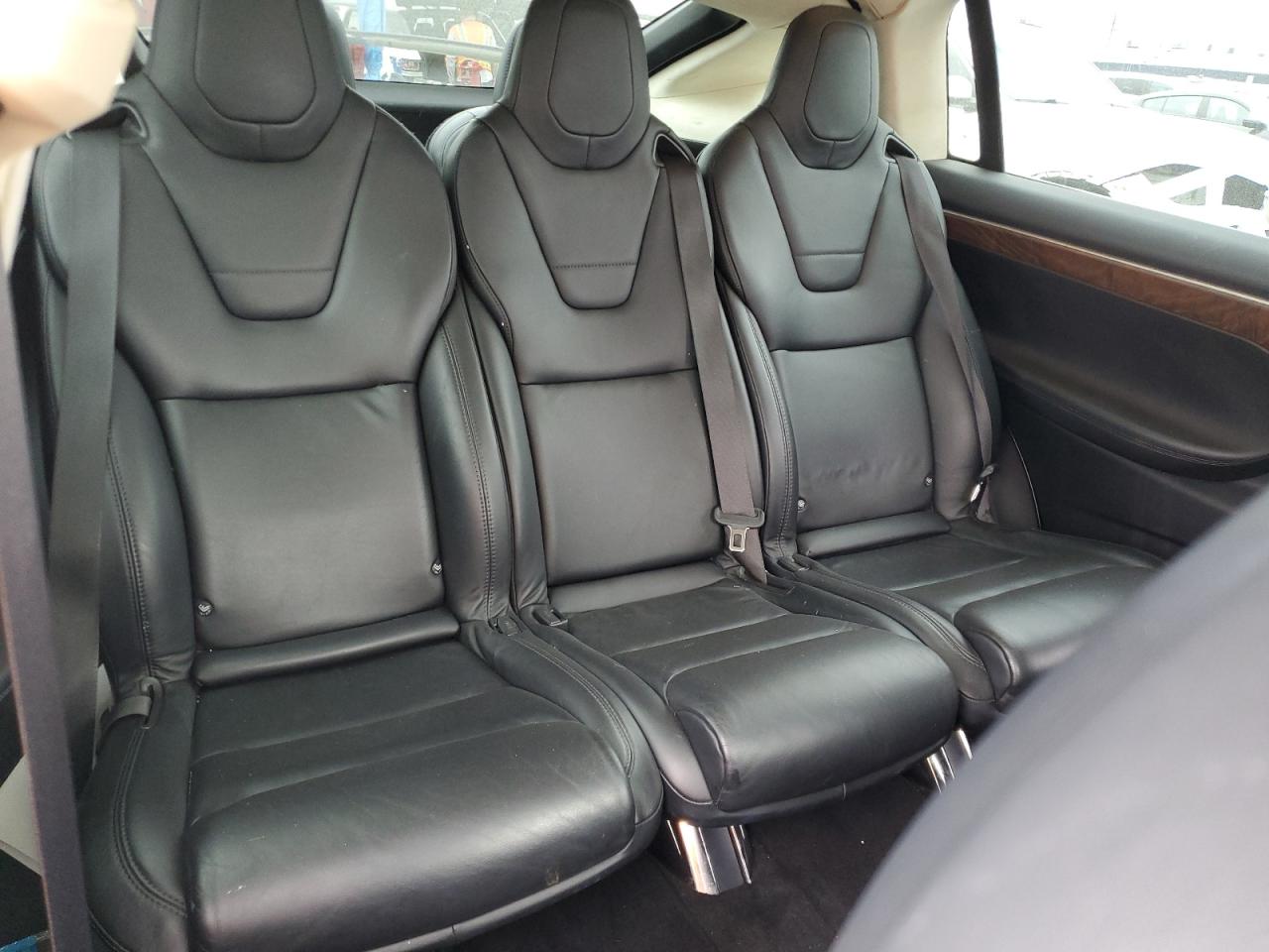 2017 Tesla Model X VIN: 5YJXCAE28HF045710 Lot: 55360105