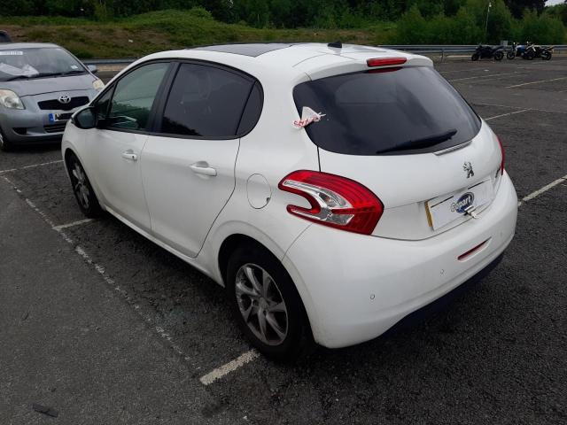 2014 PEUGEOT 208 STYLE