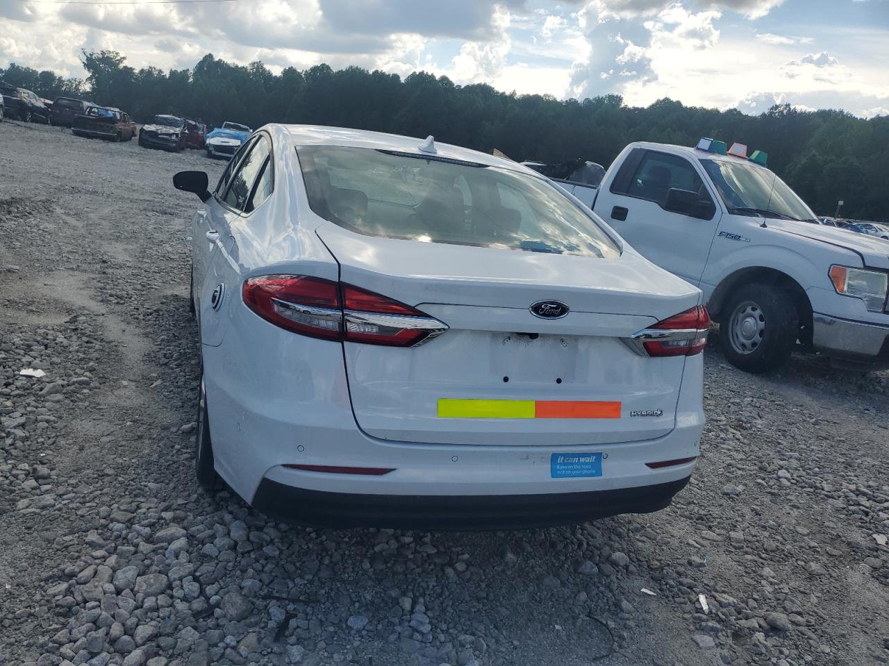2019 Ford Fusion Se VIN: 3FA6P0LU2KR264012 Lot: 54030345