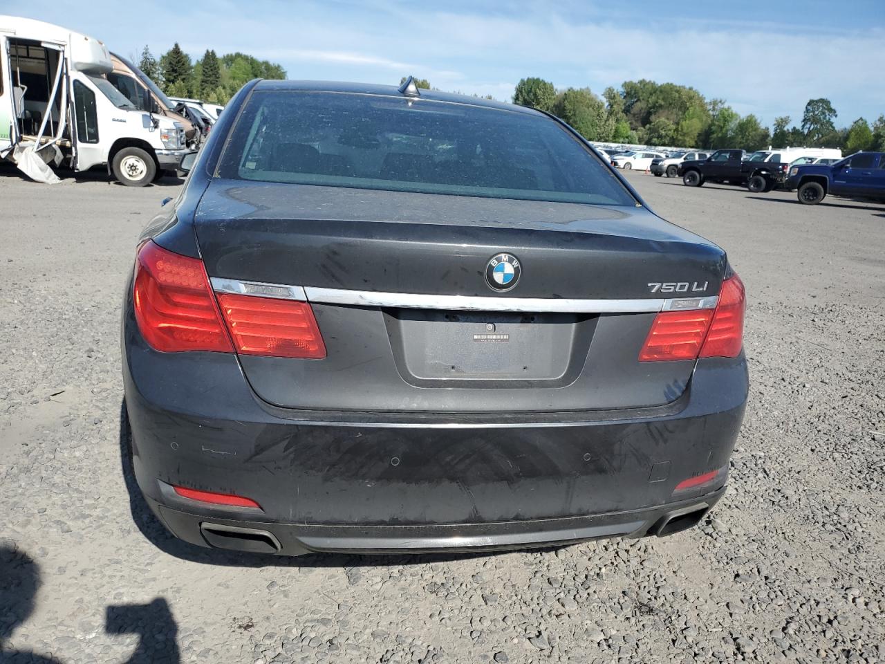 2011 BMW 750 Lxi VIN: WBAKC8C52BC432349 Lot: 56072525