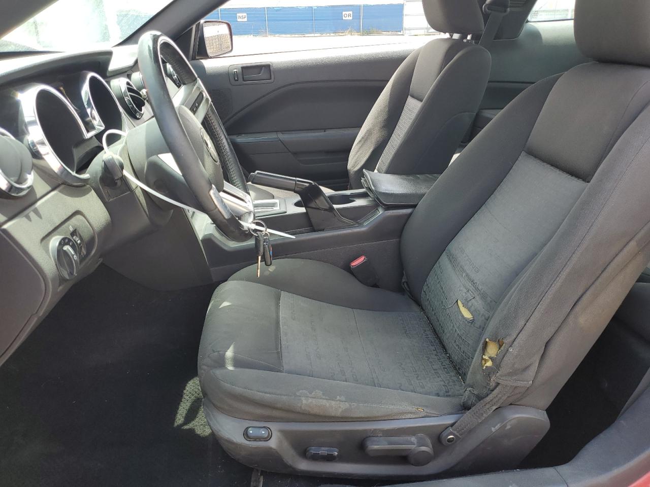 2005 Ford Mustang VIN: 1ZVFT80N355166192 Lot: 64968905
