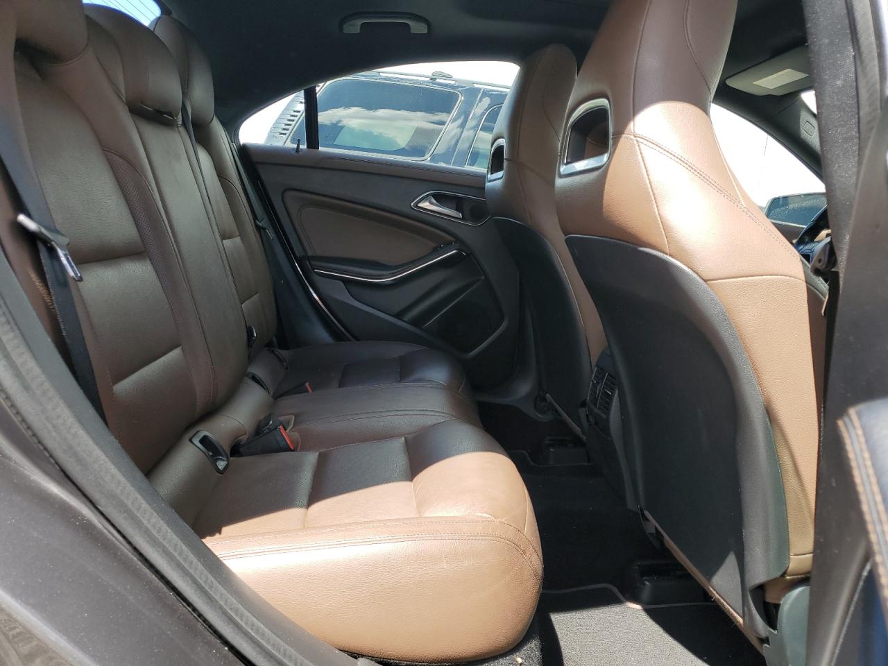 2014 Mercedes-Benz Cla 250 VIN: WDDSJ4EB5EN105494 Lot: 56425465