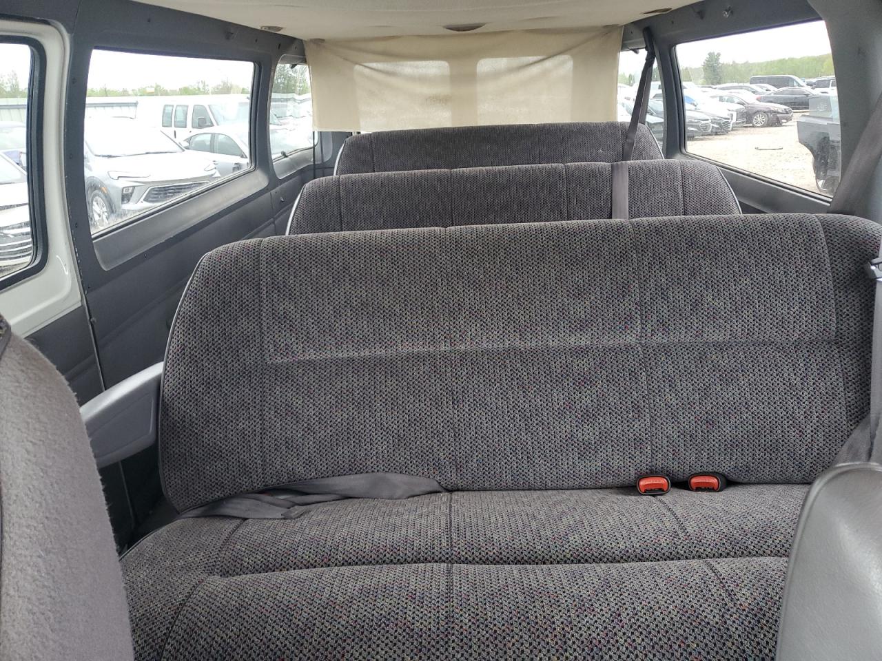 2000 Dodge Ram Wagon B3500 VIN: 2B5WB35Y5YK179904 Lot: 56724115